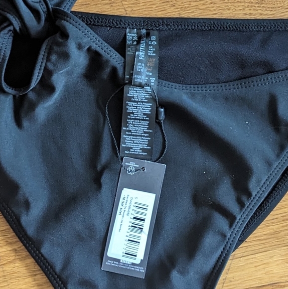 Black Loop One Shoulder Swimsuit by Pretty Little Things - Picture 4 of 4